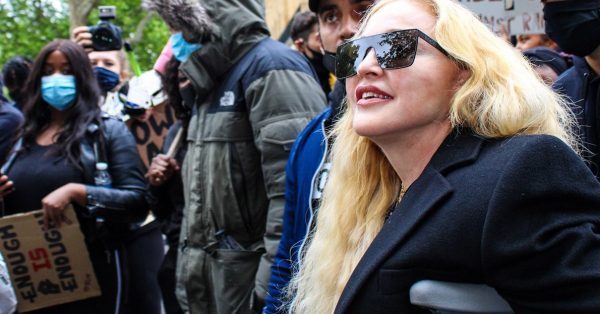 Μαντόνα για Τραμπ: Ένας ψυχοπαθής ναζί βρίσκεται στον Λευκό Οίκο
