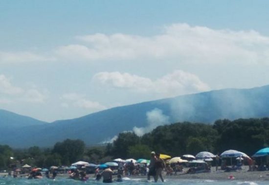 Λιτόχωρο: Φωτιά στους πρόποδες του Ολύμπου