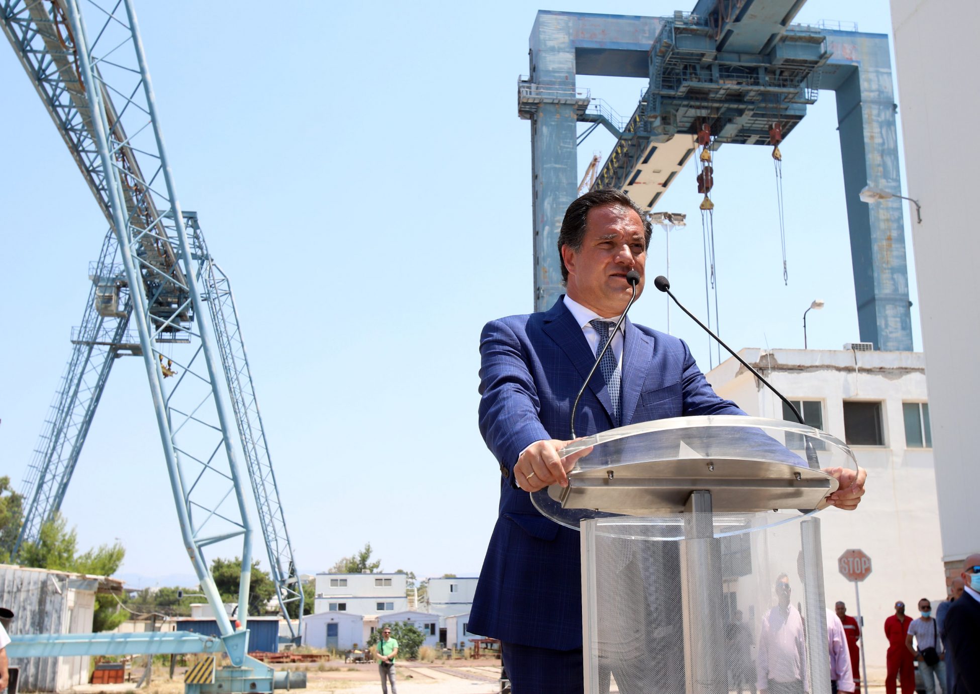 Γεωργιάδης για ναυπηγεία Ελευσίνας: Οι τράπεζες συμφώνησαν να προχωρήσει η εξυγίανση με την ONEX, αύριο συναντιόμαστε με Ταβουλάρη για να ολοκληρωθεί η συμφωνία