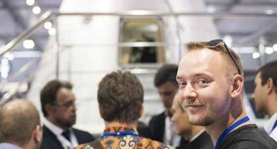 Ρωσία: Για εσχάτη προδοσία κατηγορείται πρώην δημοσιογράφος και στέλεχος της ρωσικής υπηρεσίας διαστήματος