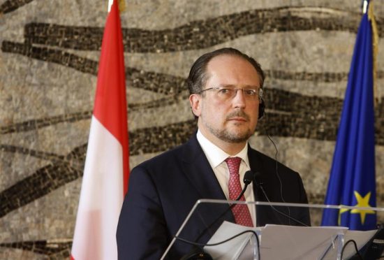 Αυστριακός ΥΠΕΞ: Δεν χάλασε και ο κόσμος αν δεν επιτευχθεί συμφωνία για το Ταμείο Ανάκαμψης στη Σύνοδο Κορυφής