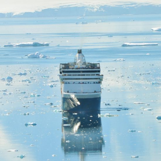 Πολυτελείς κρουαζιέρες αναμένεται να ταξιδέψουν φέτος στην Ανταρκτική