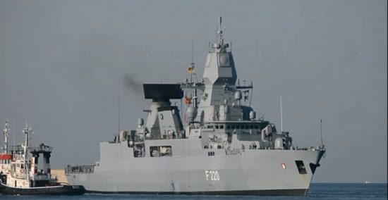 Γερμανία: Στέλνει στη Μεσόγειο φρεγάτα για τον έλεγχο του εμπάργκο όπλων στη Λιβύη