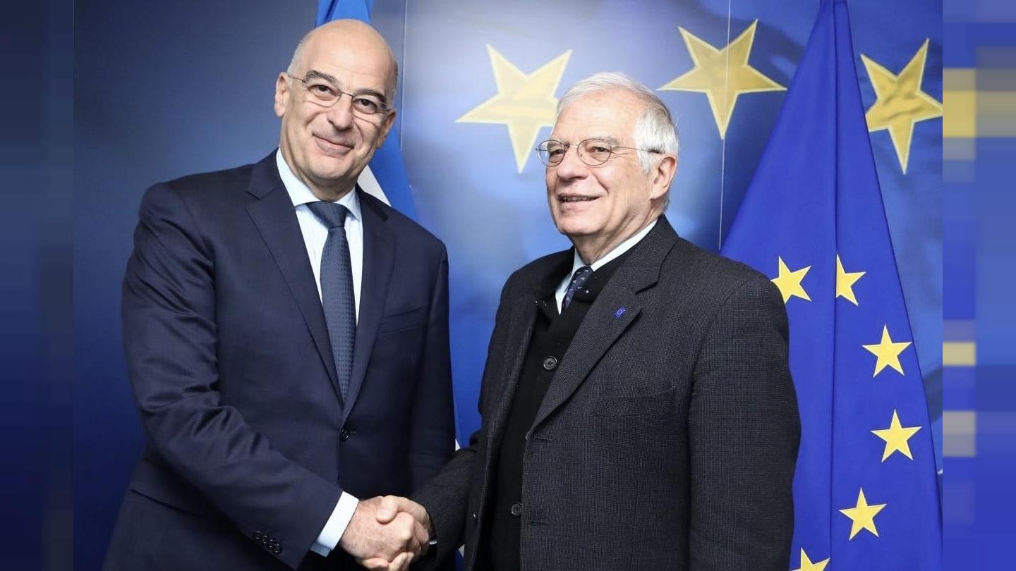Τηλεφωνική επικοινωνία Δένδια-Μπορέλ, τι συζήτησαν