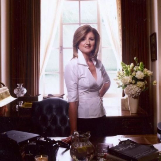 Η πανδημία κράτησε πίσω τις γυναίκες – Η Arianna Huffington εξηγεί πώς θα προχωρήσουν μπροστά