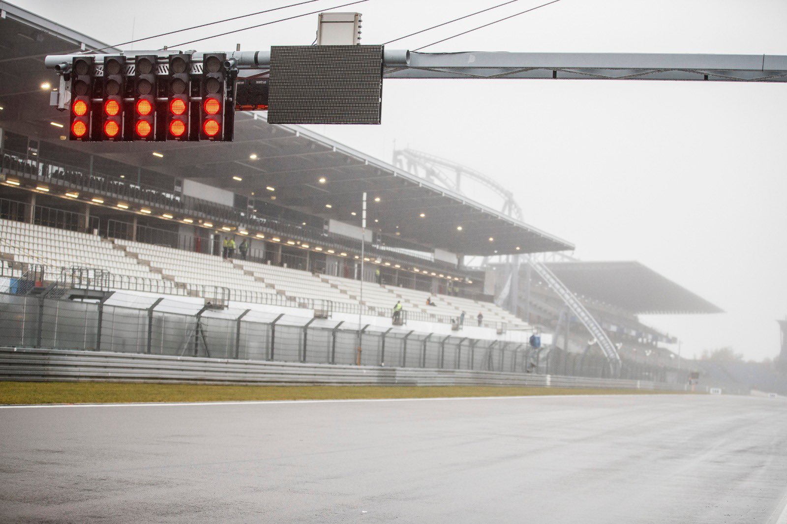 F1, Νίρμπουργκρινγκ: Κορονοϊός, βροχή και αναβολές!