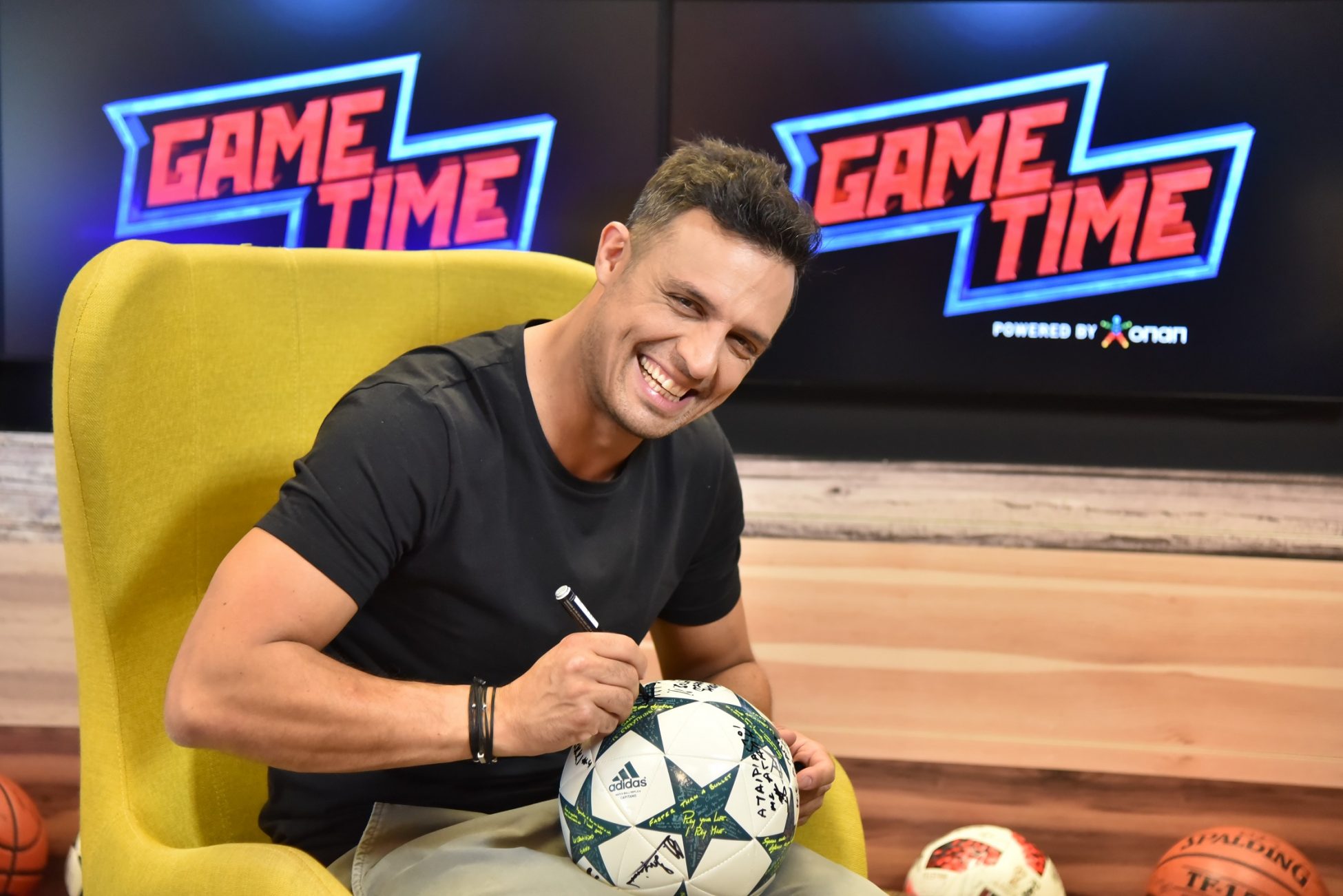 Ο Σάββας Πούμπουρας κάνει παιχνίδι στο ΟΠΑΠ Game Time