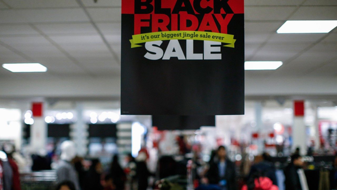 Στους ρυθμούς της Black Friday η αγορά – Στη μάχη και τα σούπερ μάρκετ