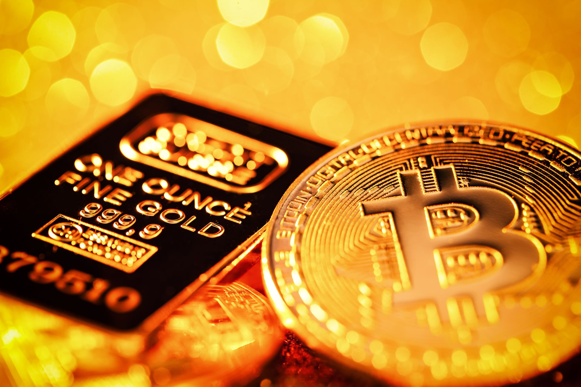 Goldman Sachs: To bitcoin δεν μπορεί να «βλάψει» τον χρυσό
