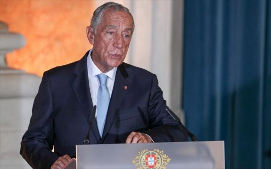 Πορτογαλία: Επανεκλογή ντε Σόουζα από τον πρώτο γύρο δείχνουν τα exit polls των προεδρικών εκλογών
