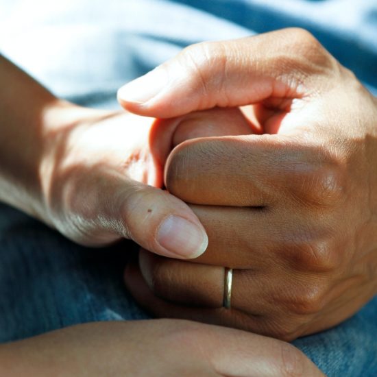 Ογκολόγος στις ΗΠΑ διέγραψε χρέη ύψους 650.000 δολαρίων από 200 καρκινοπαθείς ασθενείς