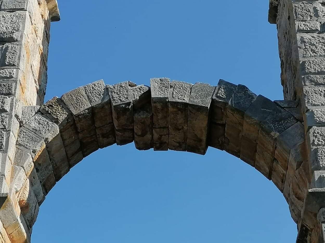 Το ρωμαϊκό υδραγωγείο της Μόριας