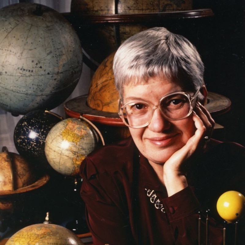 Βέρα Ρούμπιν: Η ιδιοφυής αστρονόμος που ασχολήθηκε με τη σκοτεινή ύλη