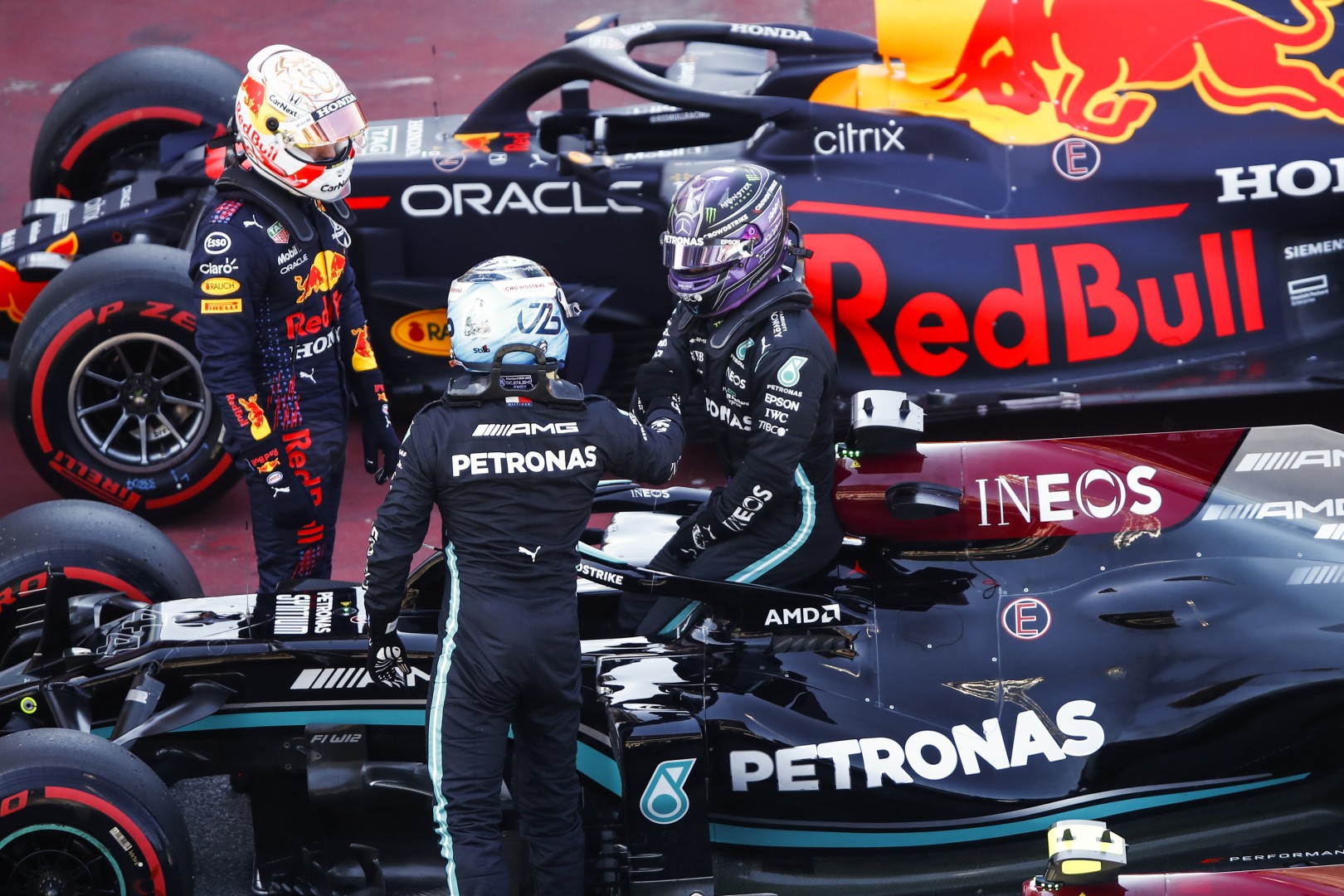 F1 Ισπανία: Ποιος από τους τρεις έχει πλεονέκτημα;