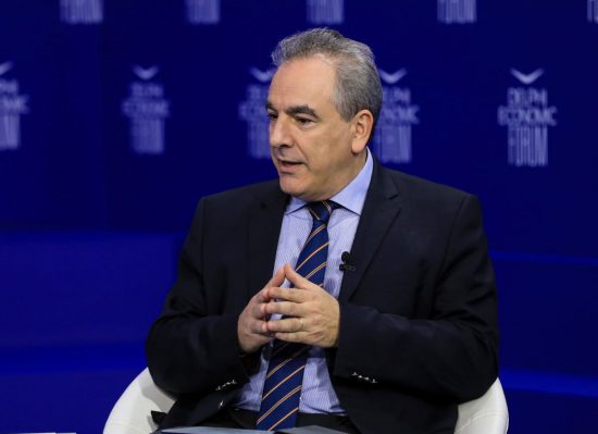 Ντόκος: Το 30% της επένδυσης στο πρόγραμμα φρεγατών πρέπει να μείνει στην Ελλάδα