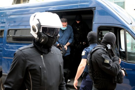 Στην απομόνωση για μία νύχτα ο Λαγός – Τι ακολουθεί