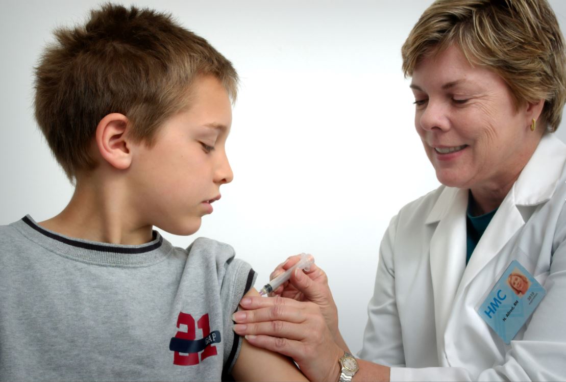 Εμβολιασμός παιδιών έναντι της COVID-19 – Τι γίνεται στις άλλες χώρες