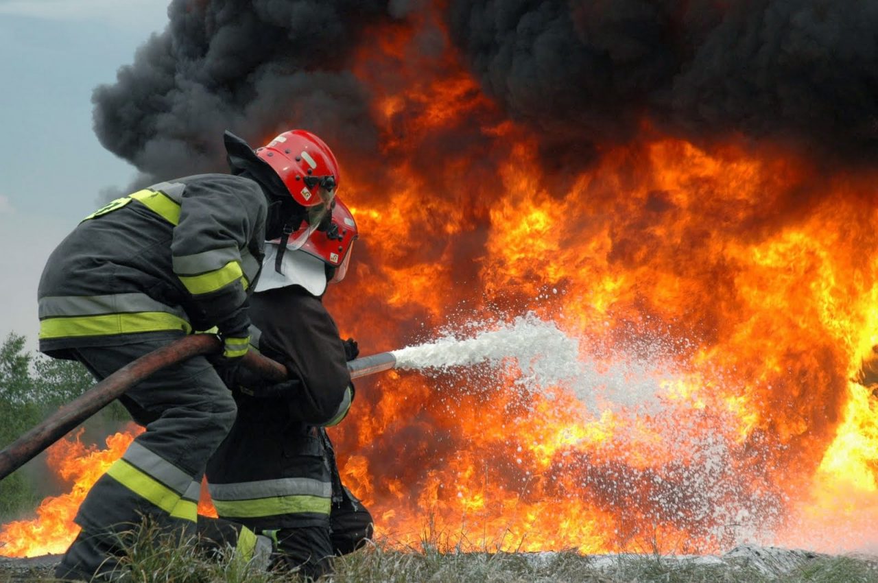 Πολύ υψηλός ο κίνδυνος πυρκαγιάς και αύριο - Ποιες περιοχές κινδυνεύουν