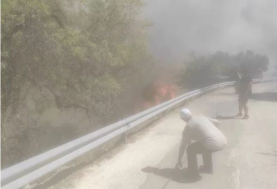 Φωτιά στην Κεφαλονιά: Δύσκολη η κατάσταση στα πύρινα μέτωπα – Εκκενώθηκαν δύο οικισμοί