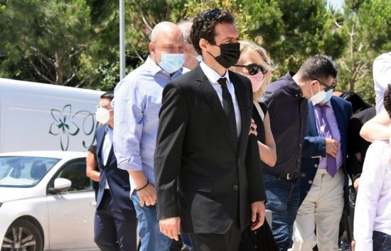 Θάνος Τοκάκης: Το συγκινητικό αντίο στον αδελφό του, Βασίλη