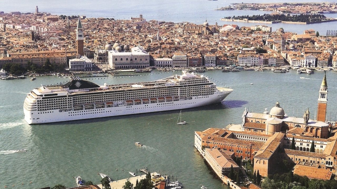 Ιταλία: Τέλος τα κρουαζιερόπλοια από τη Βενετία