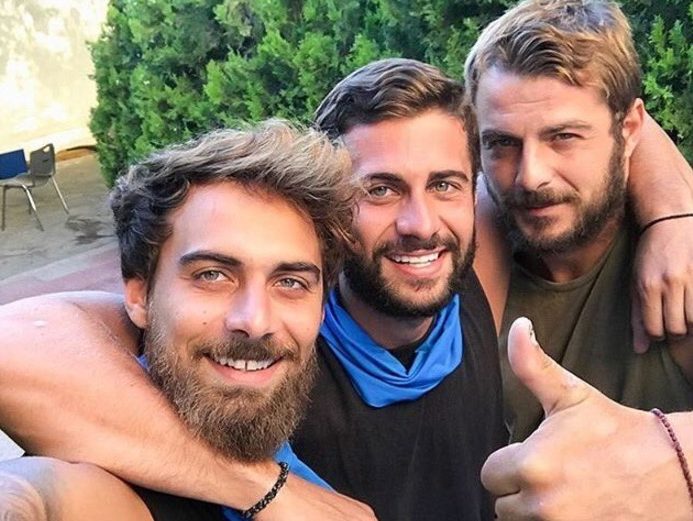 Ντάνος, Βασάλος, Καφετζής στο Survivor 5; Με ποιους συζητά ο Ατζούν