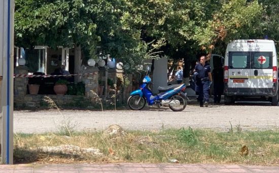 Νέα συζυγοκτονία στη Λάρισα: Τη σκότωσε μέσα στο μαγαζί του αδελφού της