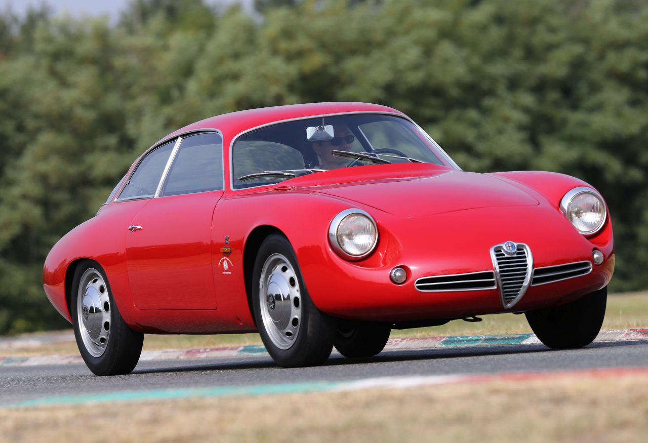 Καλοκαιρινές ιστορίες Alfa Romeo: Giulietta SZ μια πνοή ανέμου.