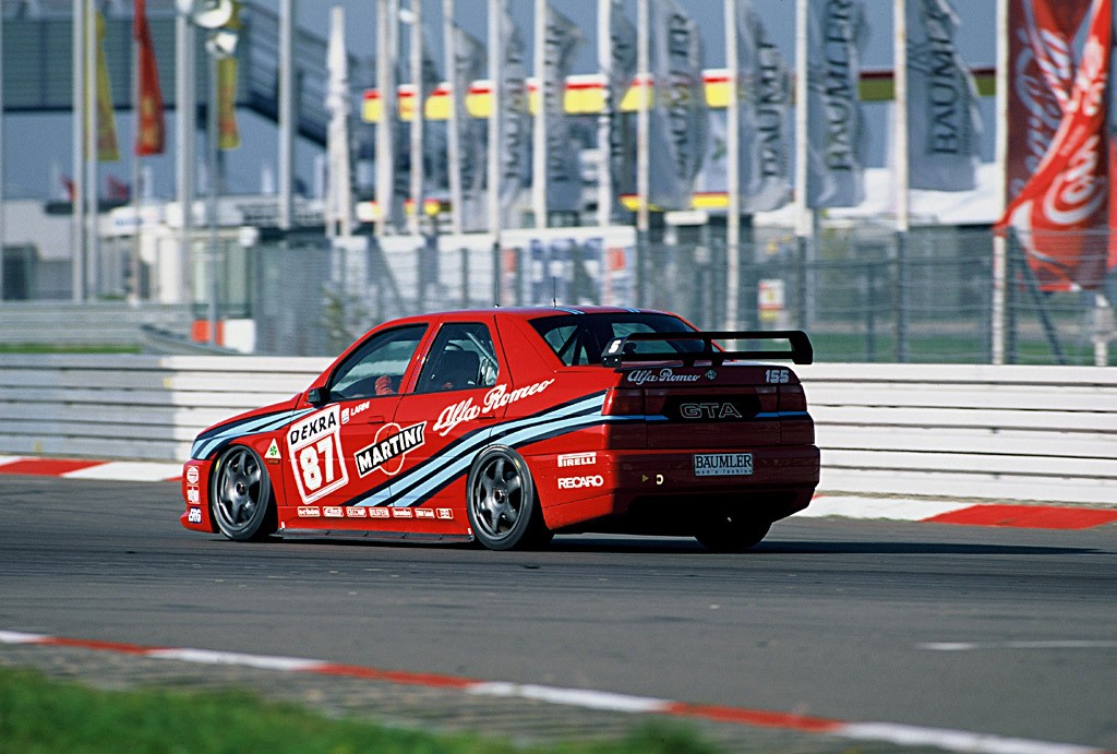 Καλοκαιρινές ιστορίες Alfa Romeo: 155 V6 Ti DTM!