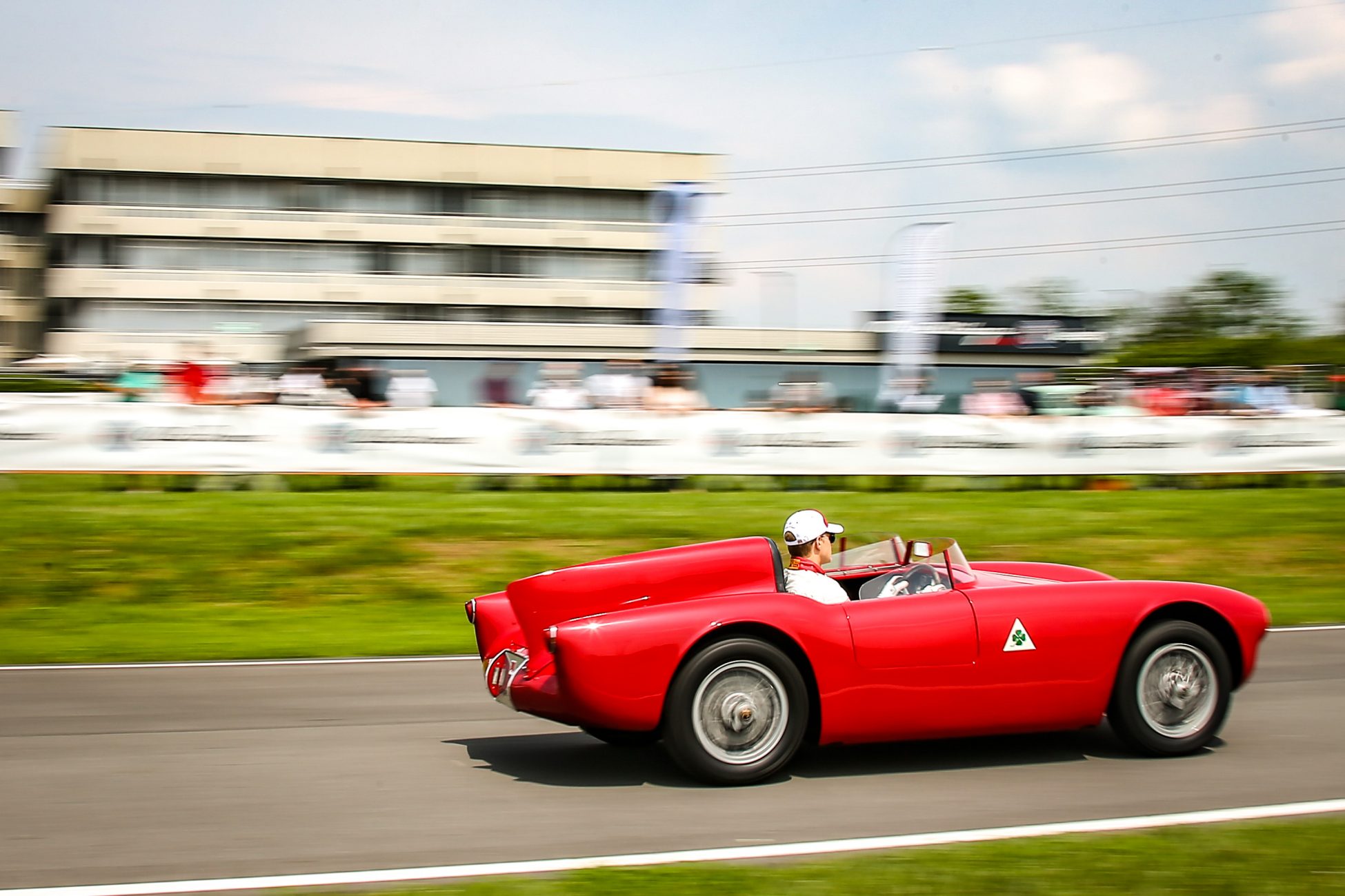 Καλοκαιρινές ιστορίες Alfa Romeo: 750 Competizione!