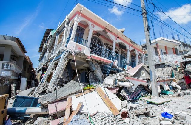 Αϊτή: Οργή στους πολίτες μια εβδομάδα μετά τον φονικό σεισμό - Ελάχιστη η βοήθεια