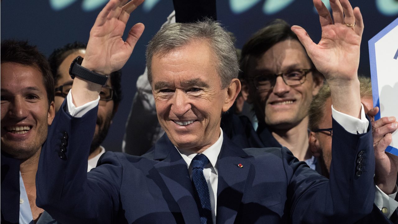 Bernard Arnault, επικεφαλής ομίλου LVMH (Louis Vuitton)