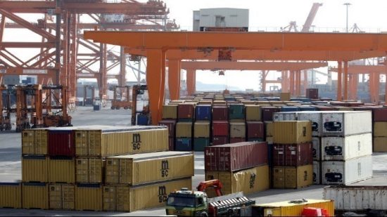 Νέο «άλμα» 20,7% για τις ελληνικές εξαγωγές -προβληματίζει το εμπορικό έλλειμμα