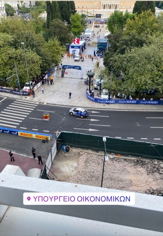 Ο Υπουργός με θέα… πρώτo τραπέζι στο ράλι Ακρόπολις