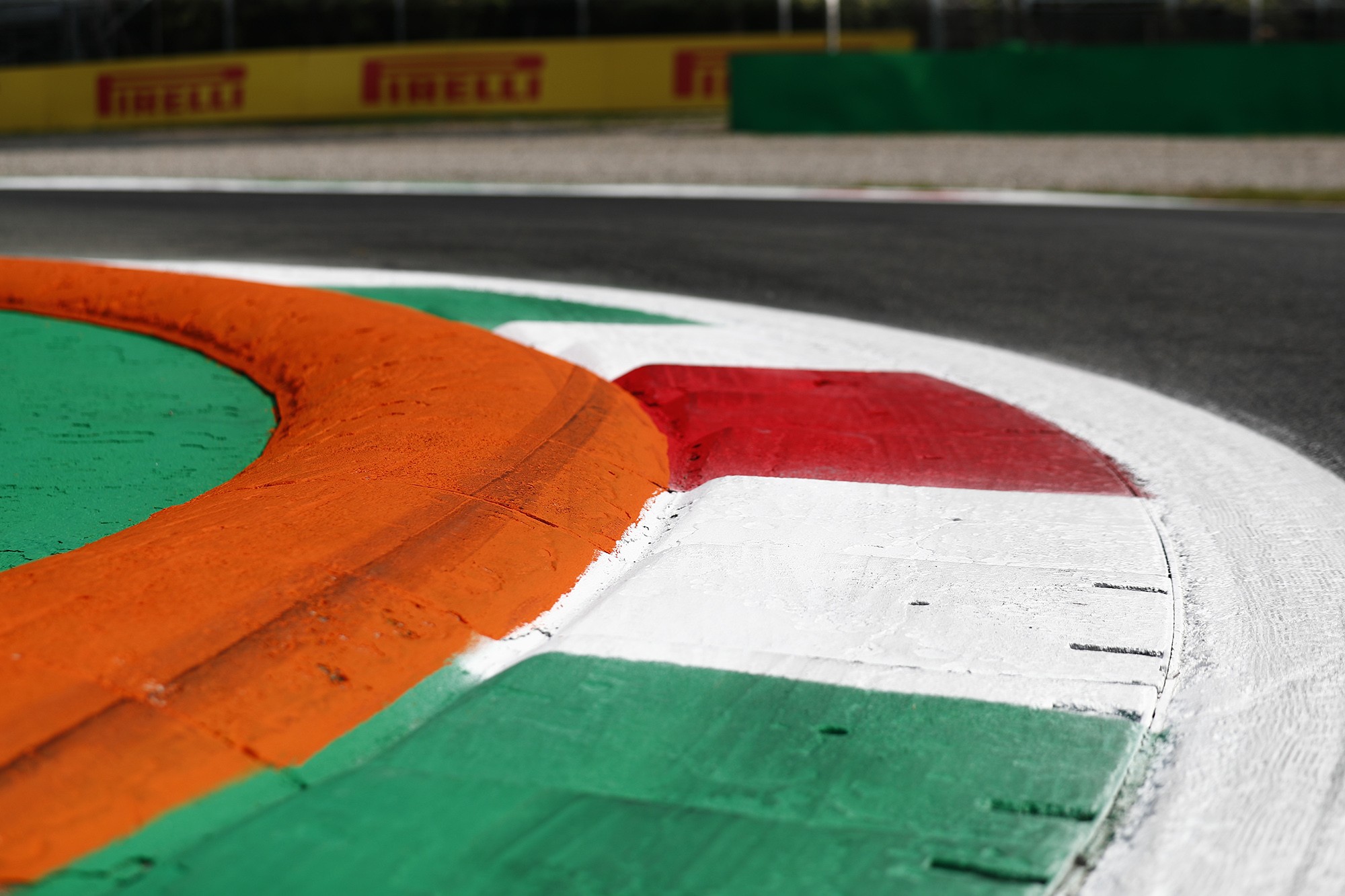 F1 Ιταλία: Σπονδή στο ναό της ταχύτητας!