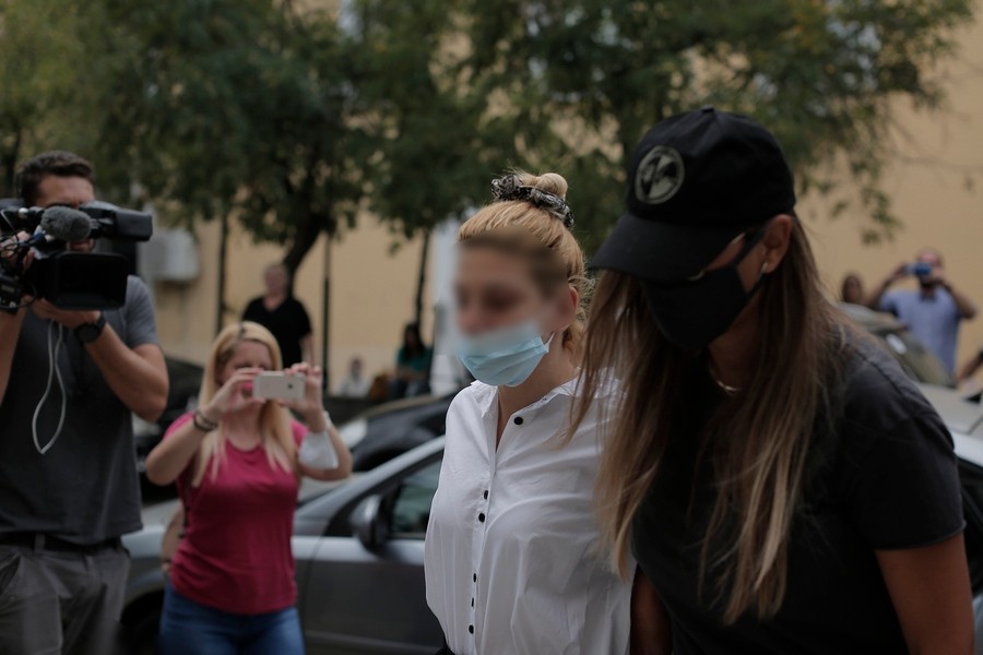 Έλενα Πολυχρονοπούλου: Στον ανακριτή με τον σύντροφό της - Κατηγορούνται για διακεκριμένη διακίνηση ναρκωτικών