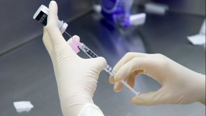 Κίνα: Περίπου δώδεκα εκατ. δόσεις εμβολίων κατά τις Covid-19 διατέθηκαν χθες