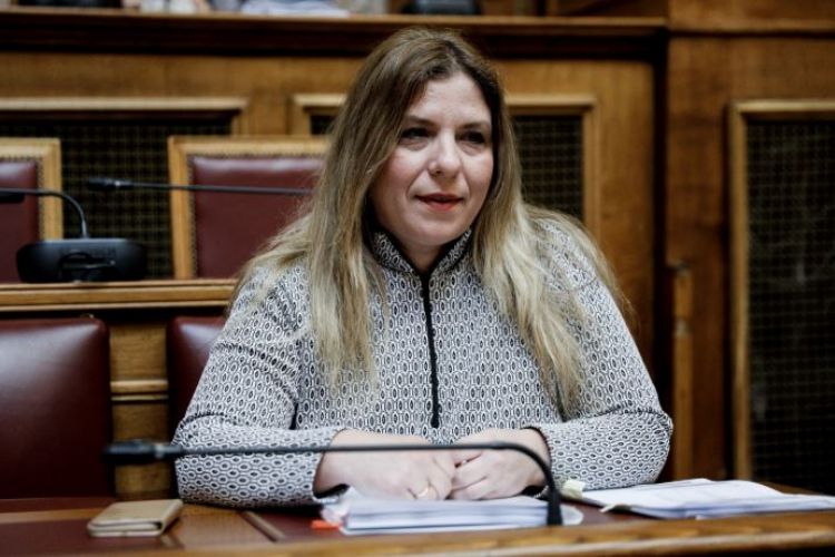 Νταντάδες της Γειτονιάς: Ποιοι είναι οι ωφελούμενοι της οικονομικής ενίσχυσης