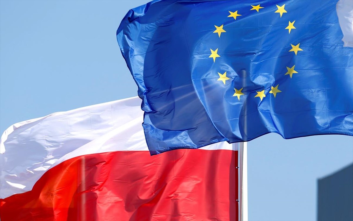 Νέα κόντρα Πολωνίας-ΕΕ: Το Συνταγματικό Δικαστήριο αποφάνθηκε κατά άρθρων των Ευρωπαϊκών Συνθηκών