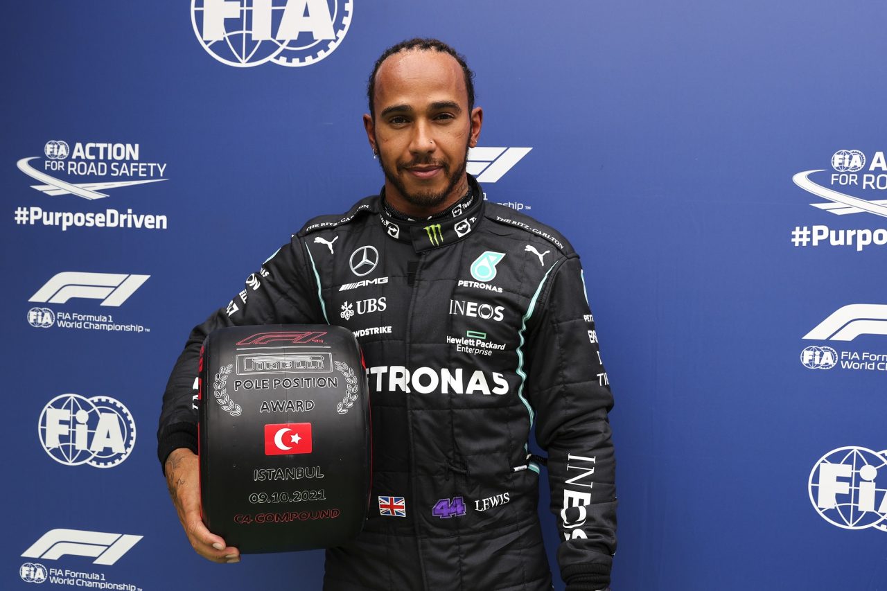 F1 Τουρκία: Ο Χάμιλτον 1ος, ο Μπότας στην pole!
