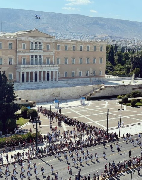 Φίλιππος Γλύξμπουργκ - Nina Flohr: Από την Ιθάκη, στο St.Moritz και σύντομα στη Μητρόπολη