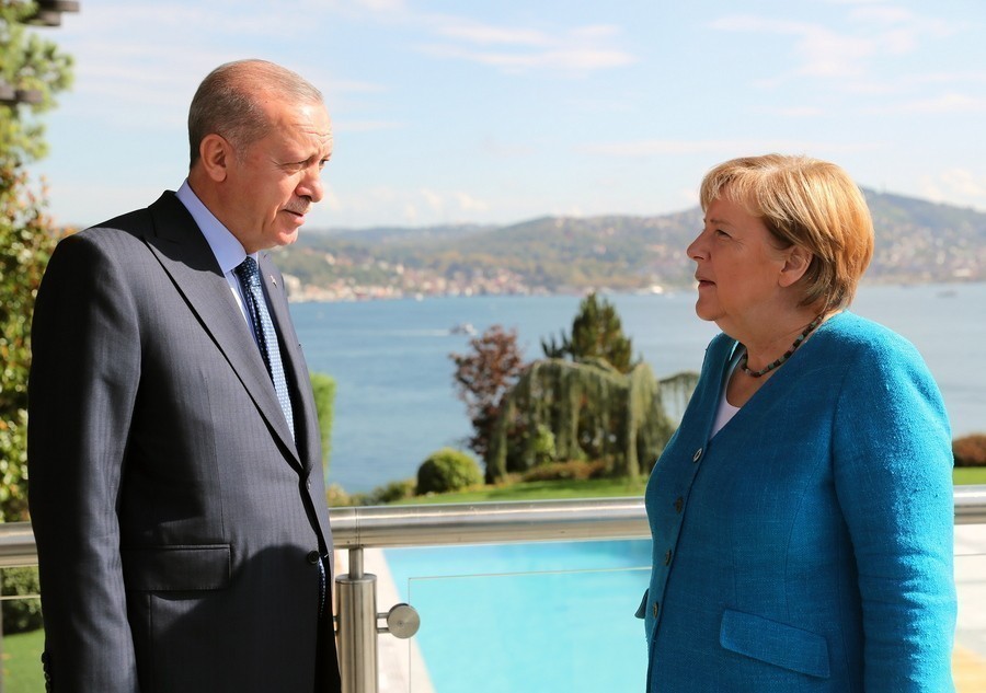 Μέρκελ: Οι σχέσεις Τουρκίας-Γερμανίας θα συνεχιστούν με τις καλές και τις κακές πλευρές