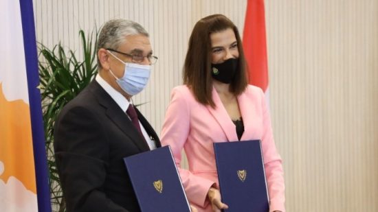 Υπεγράφη το μνημόνιο ηλεκτρικής διασύνδεσης Κύπρου – Αιγύπτου