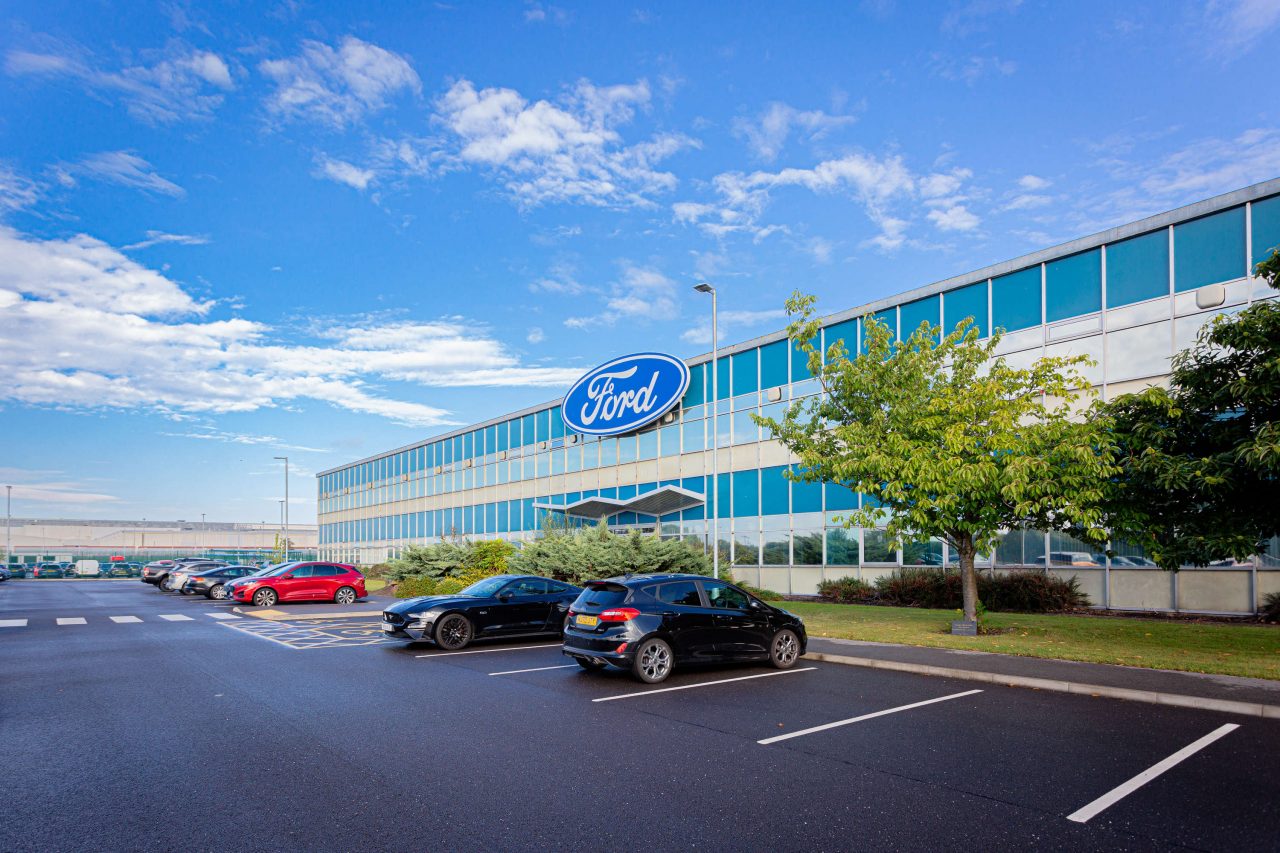 Ford: Επένδυση 272 εκατ. ευρώ στη Βρετανία