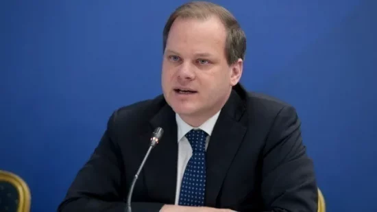 Στην Βουλή το νομοσχέδιο «Οδηγώντας με ασφάλεια»-Τι αλλάζει στις εξετάσεις