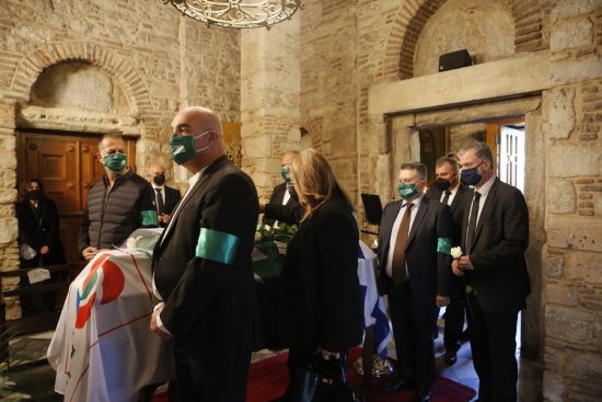 Φώφη Γεννηματά: Συντετριμμένη η οικογένειά της – Τι ζήτησε η αδελφή της, Μαίρη