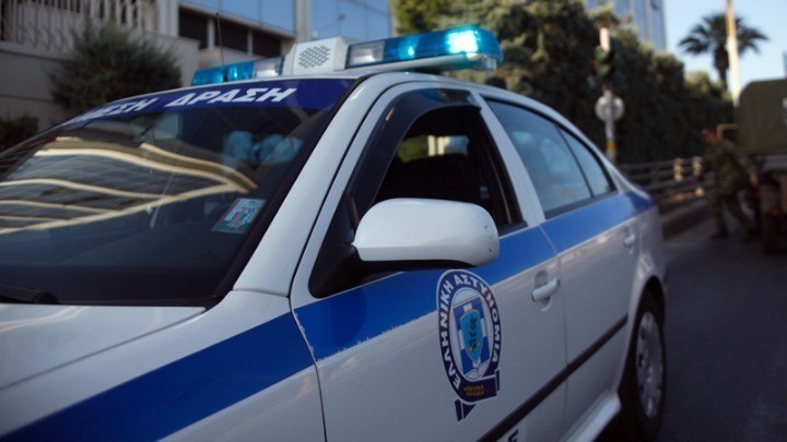 Νέα γυναικοκτονία, αυτή τη φορά στη Θεσσαλονίκη – Παραδόθηκε ο δράστης
