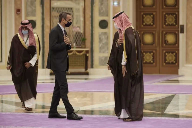 Άνοιξε πόρτες για επενδύσεις δισεκατομμυρίων το ταξίδι Μητσοτάκη στη Σαουδική Αραβία