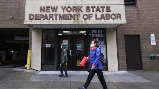 Στο 3,7% ο δείκτης ανεργίας στις ΗΠΑ