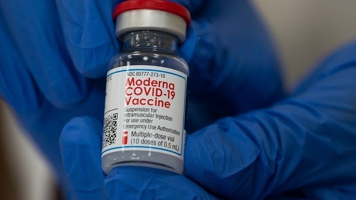 Μήνυση κατά των Pfizer/BioNTech από την Moderna για το εμβόλιο του κορονοϊού
